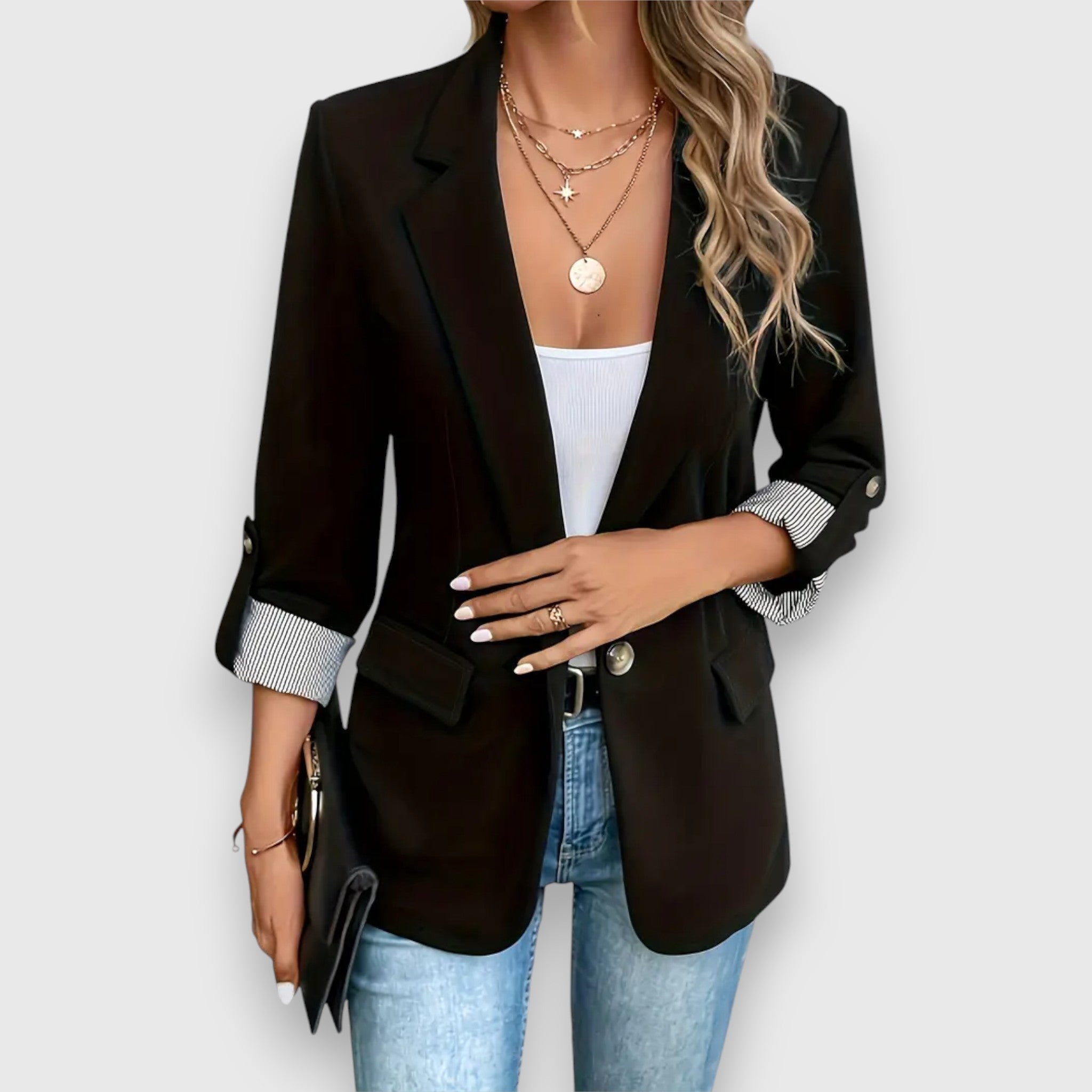 Elegant Blazer for Women - a fashionable and chic addition to your wardrobe