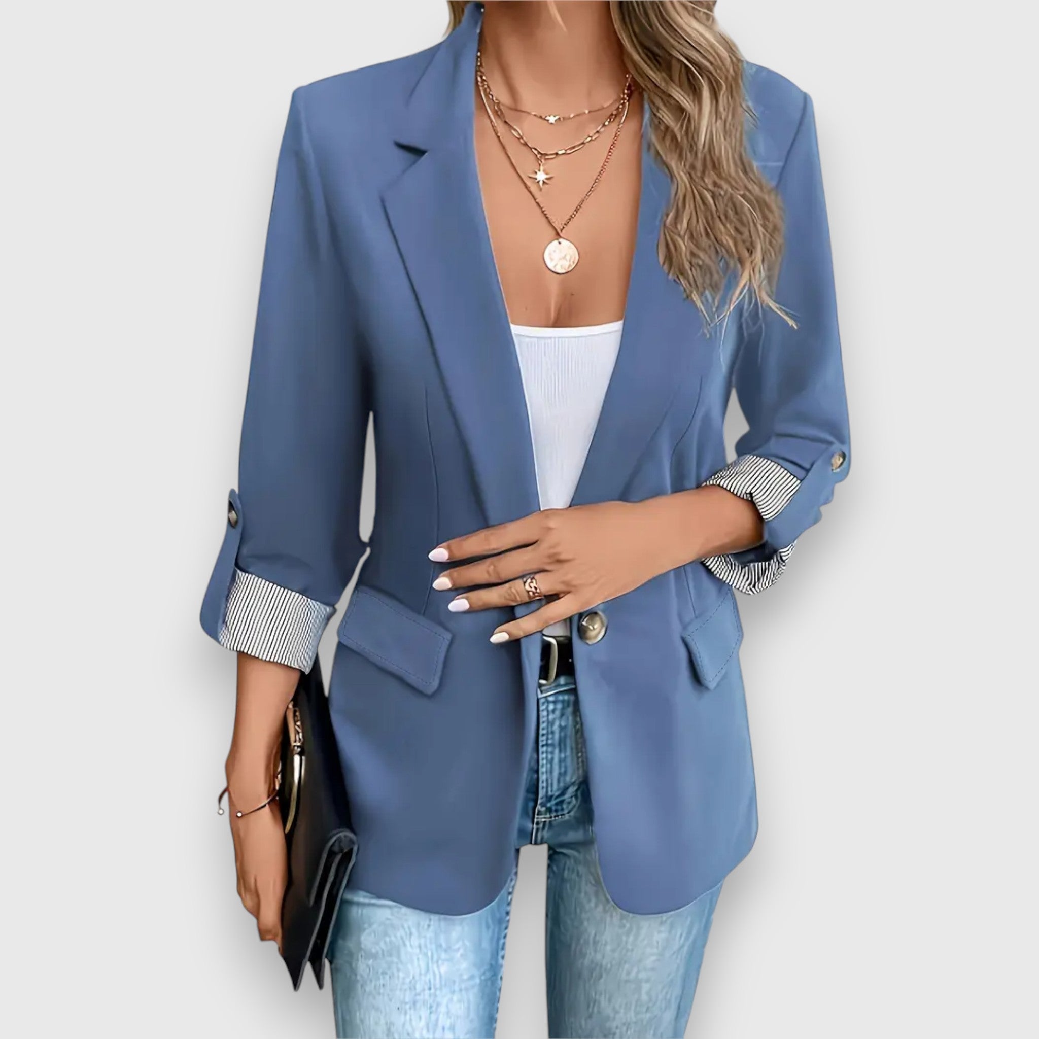 Elegant Blazer for Women - a fashionable and chic addition to your wardrobe