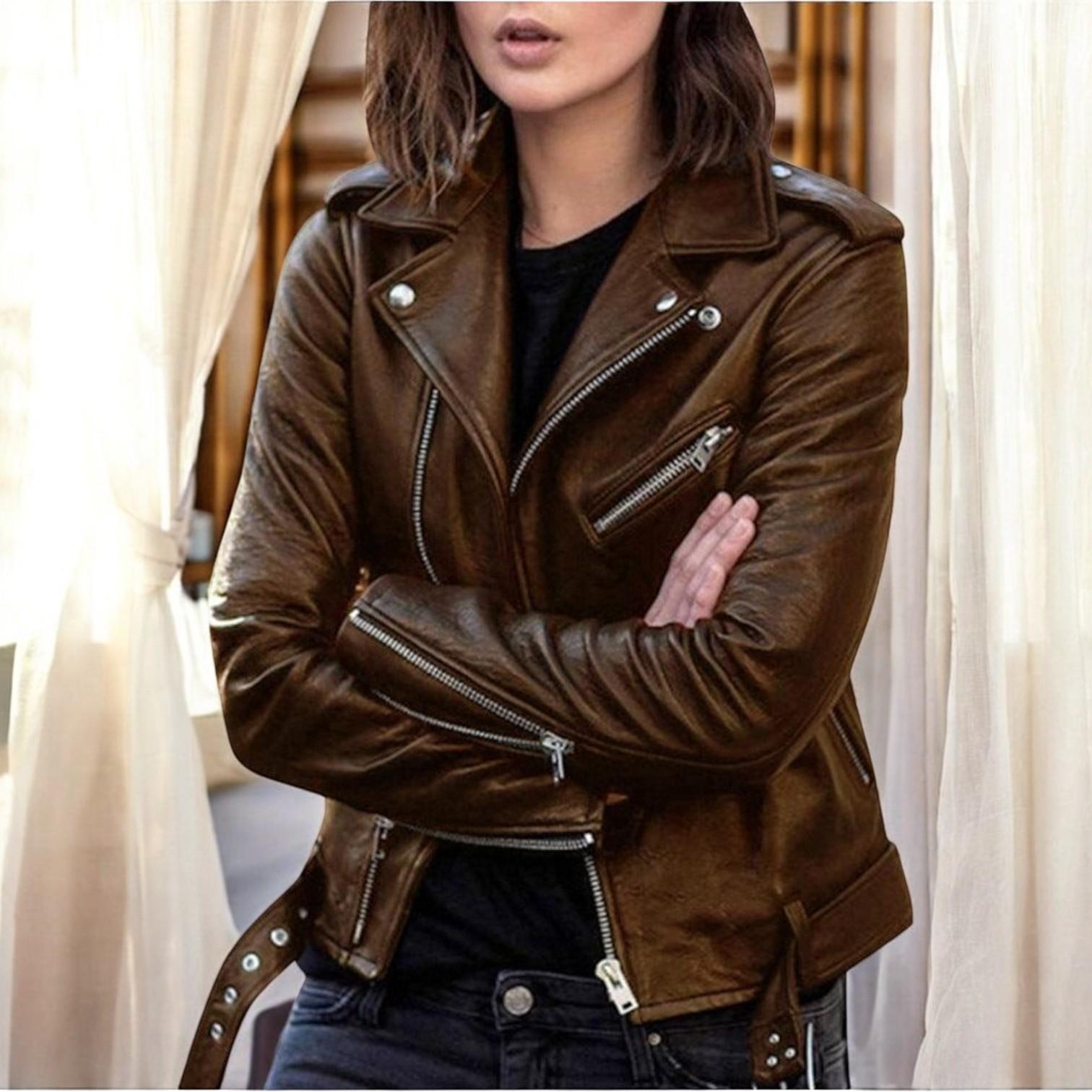Andrea | Stylish Sandy Baker Jacket with Zipper for a Perfect Style