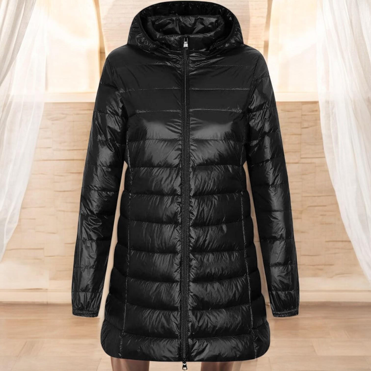 Fashionable Women's Winter Coat with Warm Feathers and Practical Hood for Full Comfort During Rainy and Cold Seasons