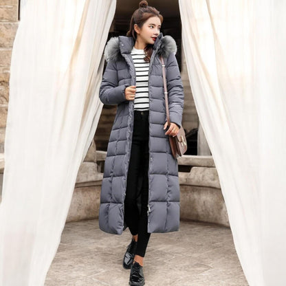 Luxury Women's Faux Fur with Bubbles for Fashionable Protection and Perfect Comfort