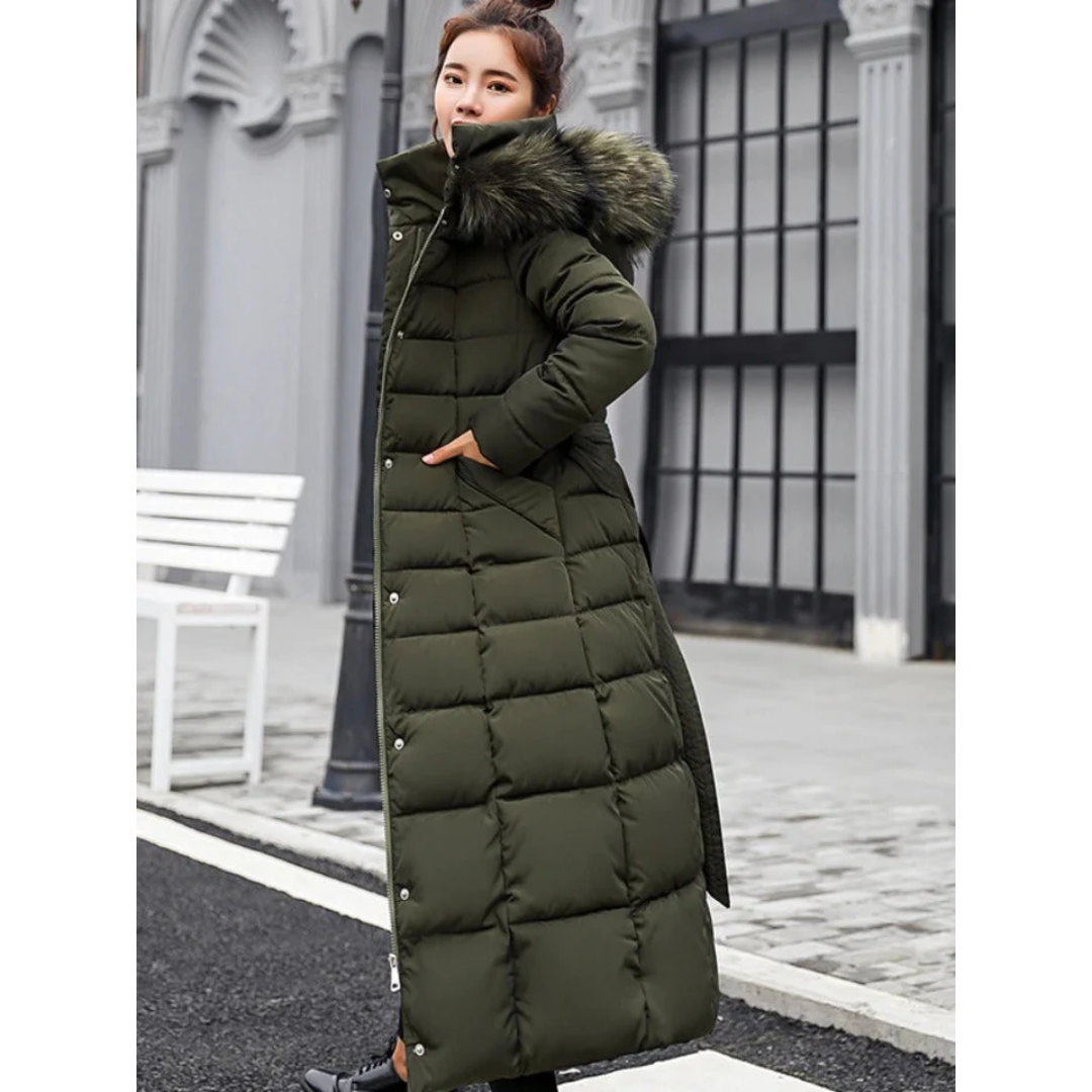 Luxury Women's Faux Fur with Bubbles for Fashionable Protection and Perfect Comfort