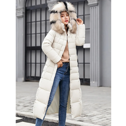 Luxury Women's Faux Fur with Bubbles for Fashionable Protection and Perfect Comfort